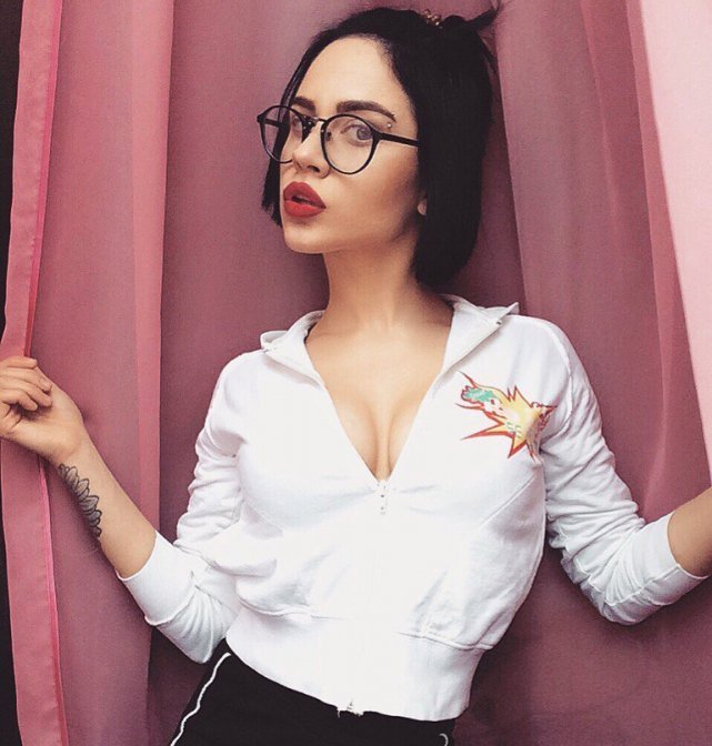 Проcтитутка Анжела